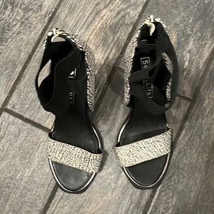 Sol Sana Black/White Heels